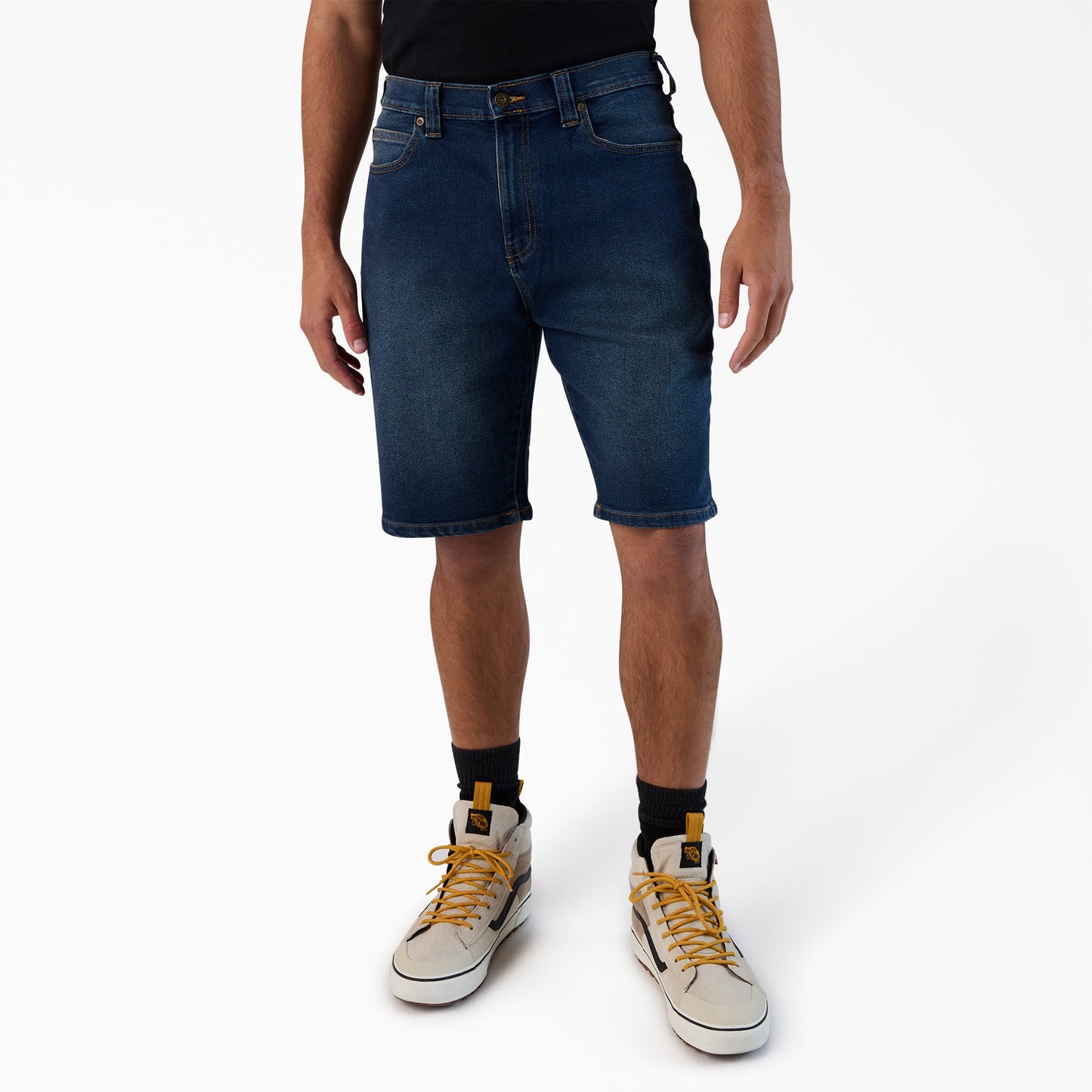 Medium Denim Wash (MWI),28