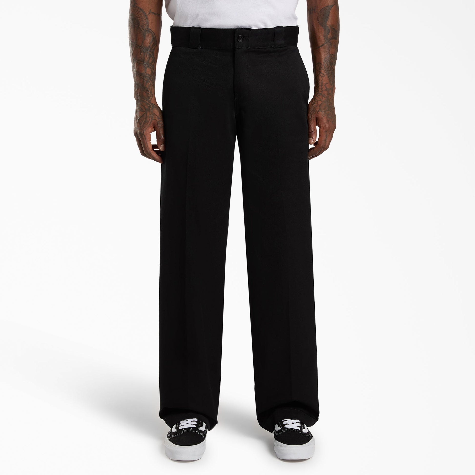 Black (BLK),28