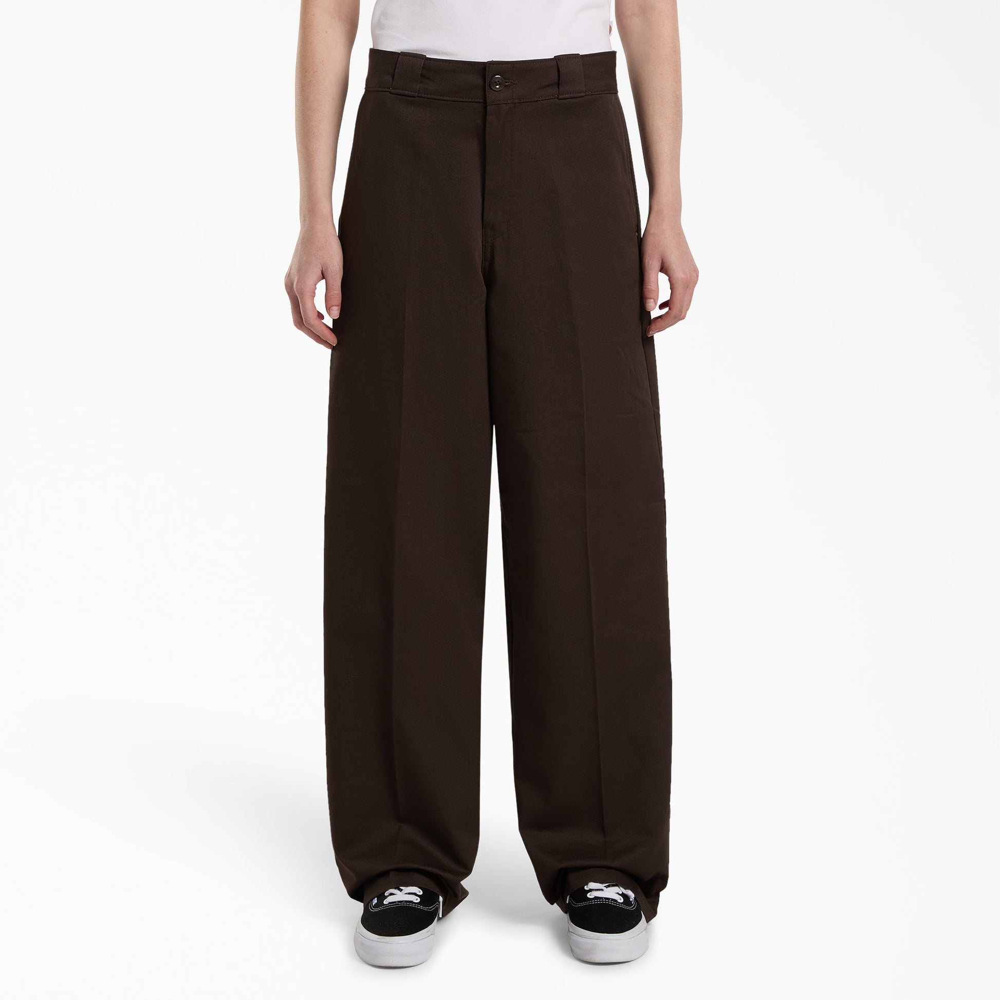 Dark Brown (0DB),25