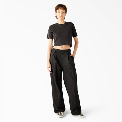 Dickies Women's Plentywood Cropped T-Shirt
