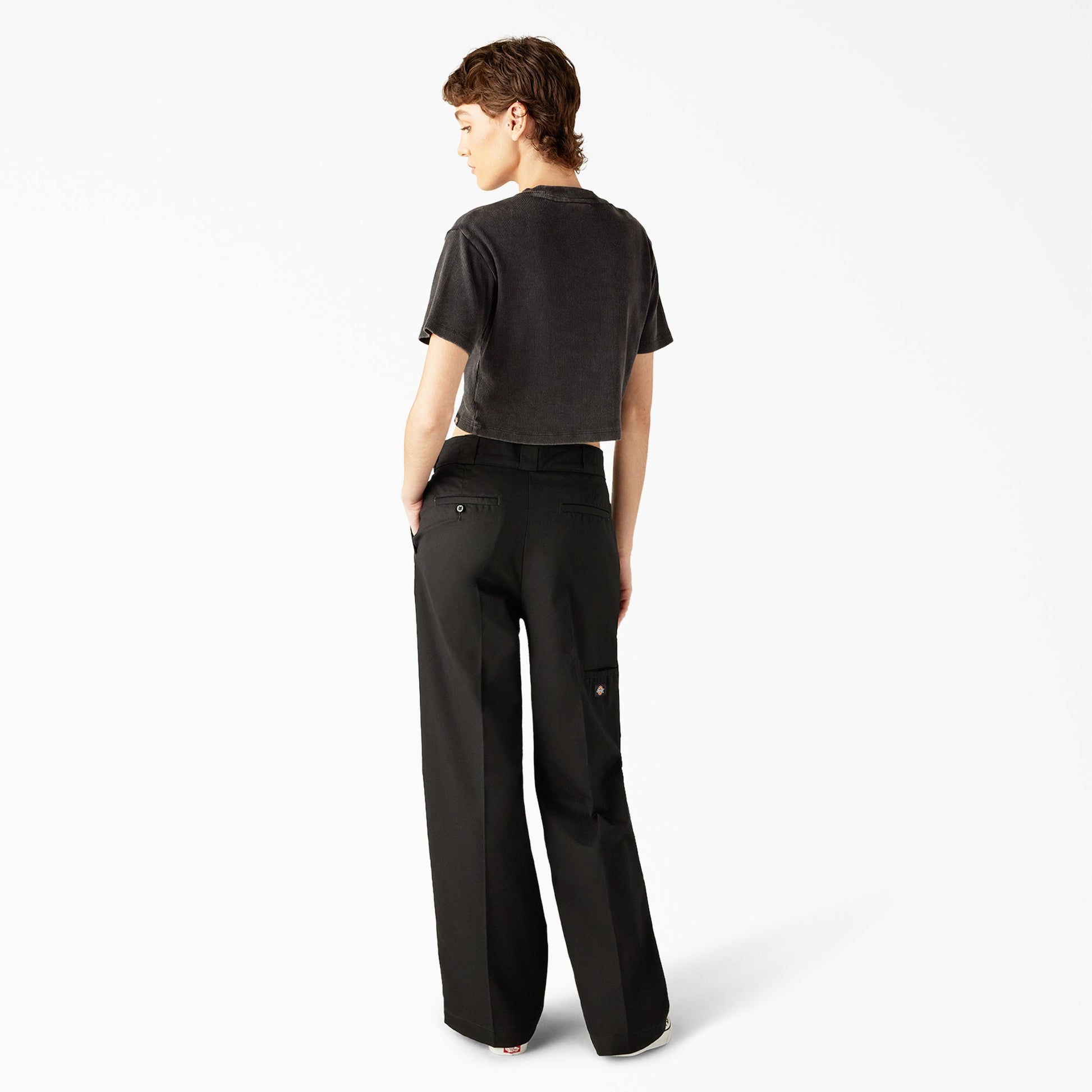 Dickies Women's Plentywood Cropped T-Shirt