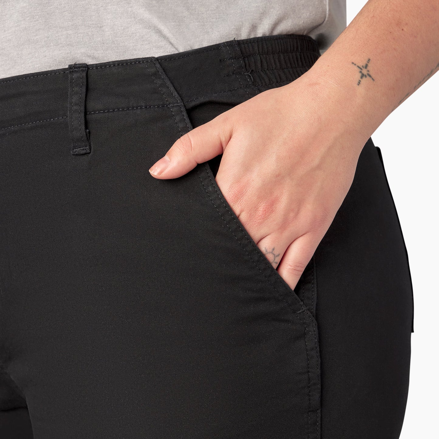 Dickies Women's Plus High Rise Fit Cargo Pants