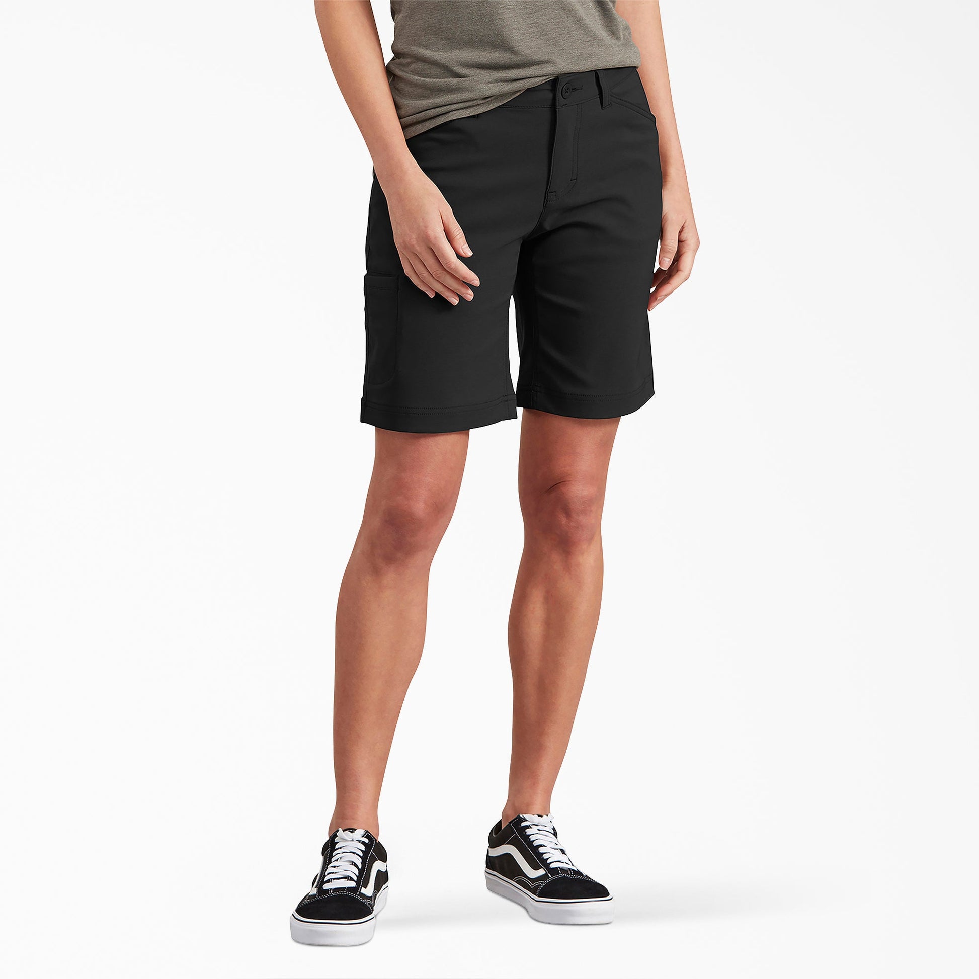 Dickies Women's Cooling Relaxed Fit Shorts, 9"