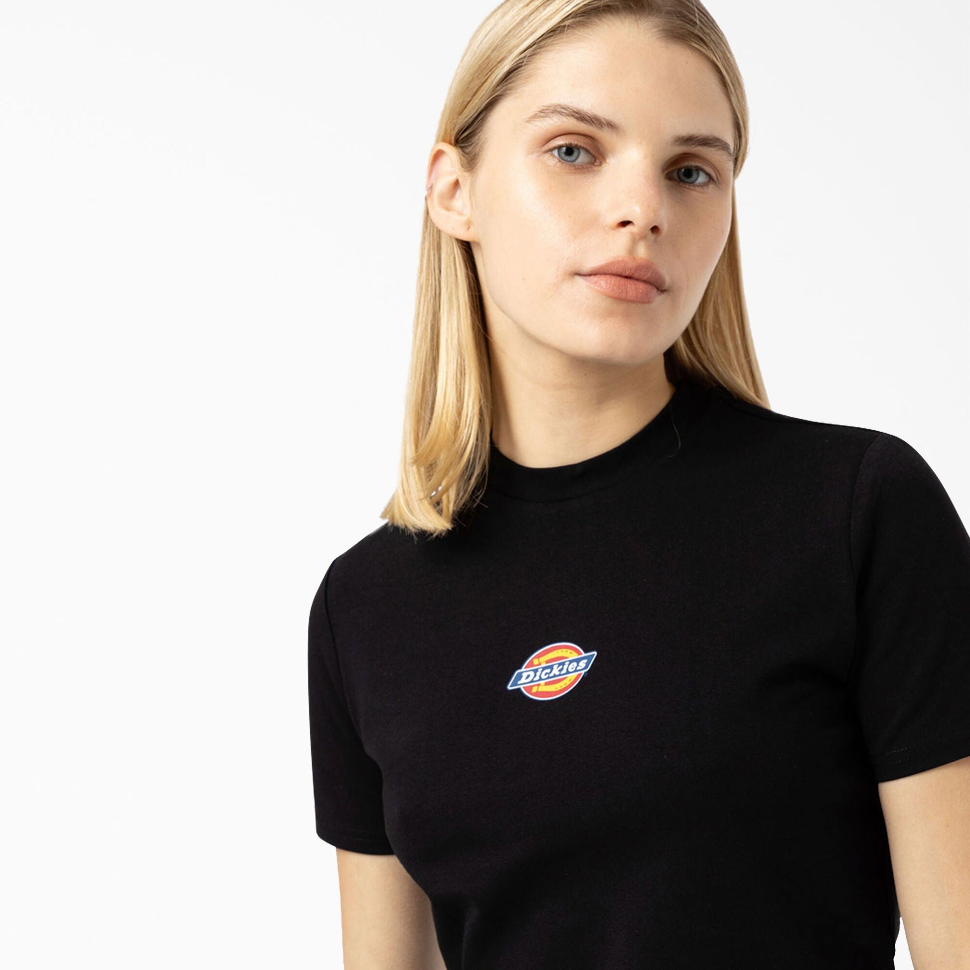 Dickies Women's Maple Valley Logo Cropped T-Shirt