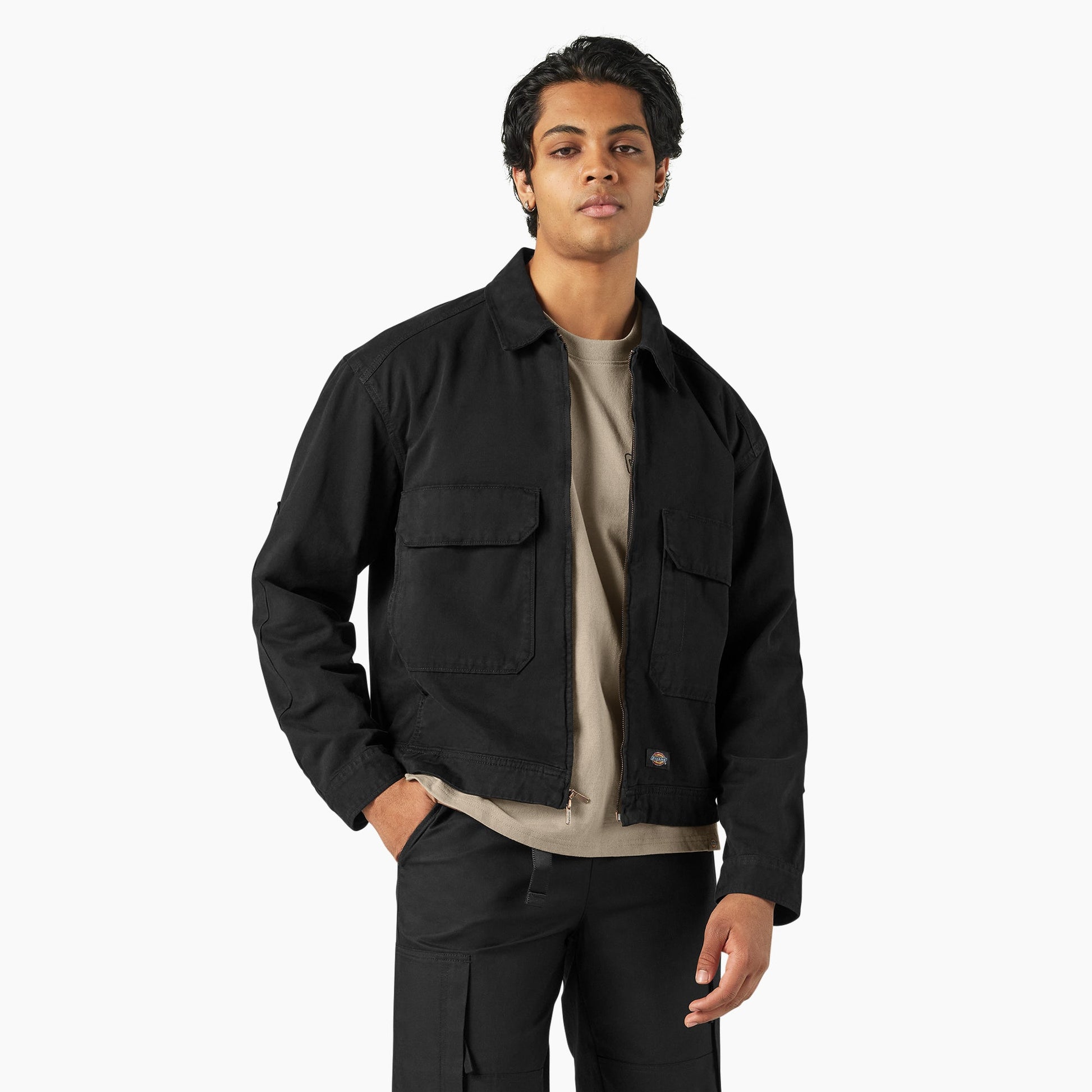 Black (BLK),S